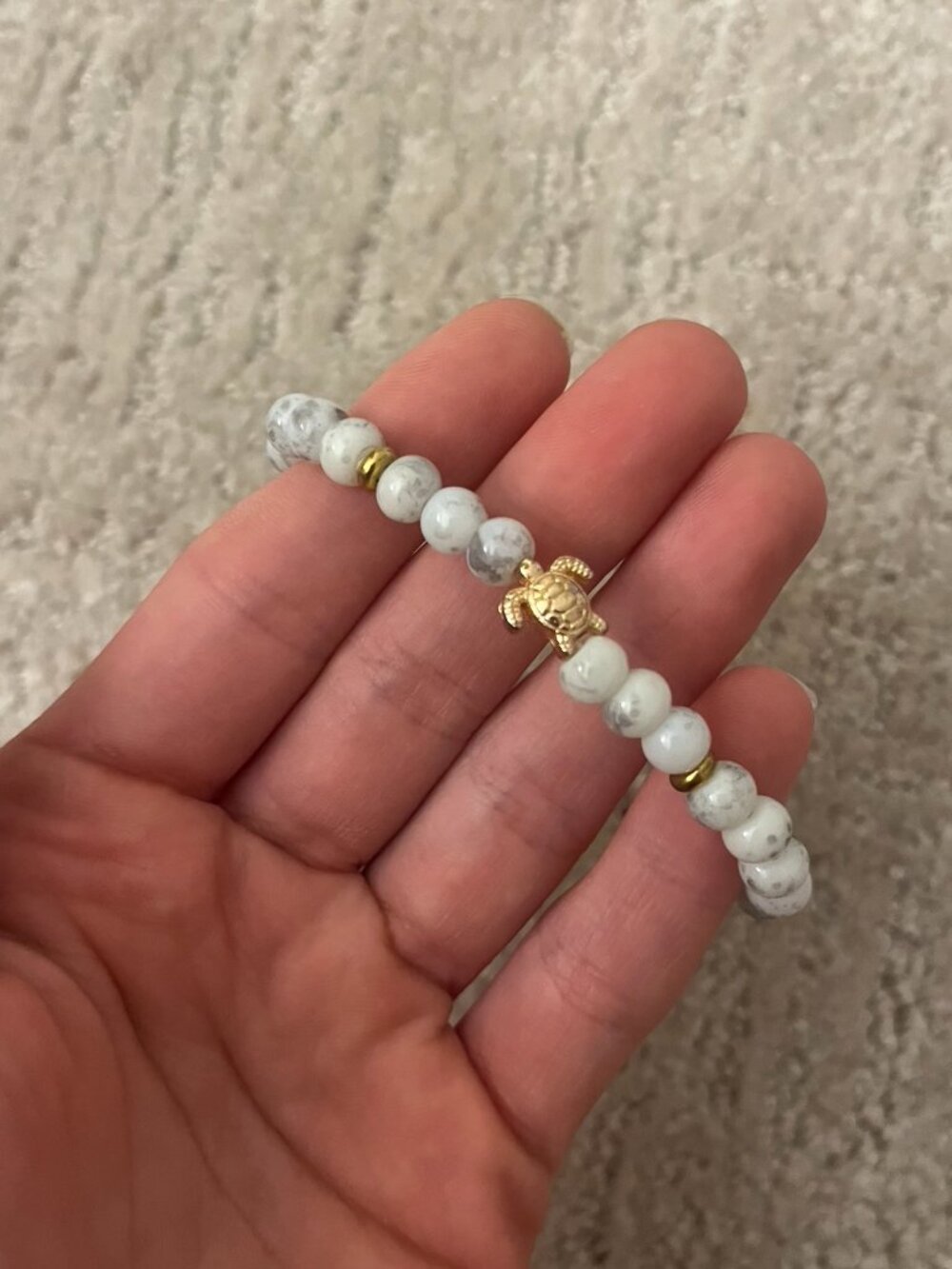 Turtle Stretch Moonstone & Howlite Beads Bracelet